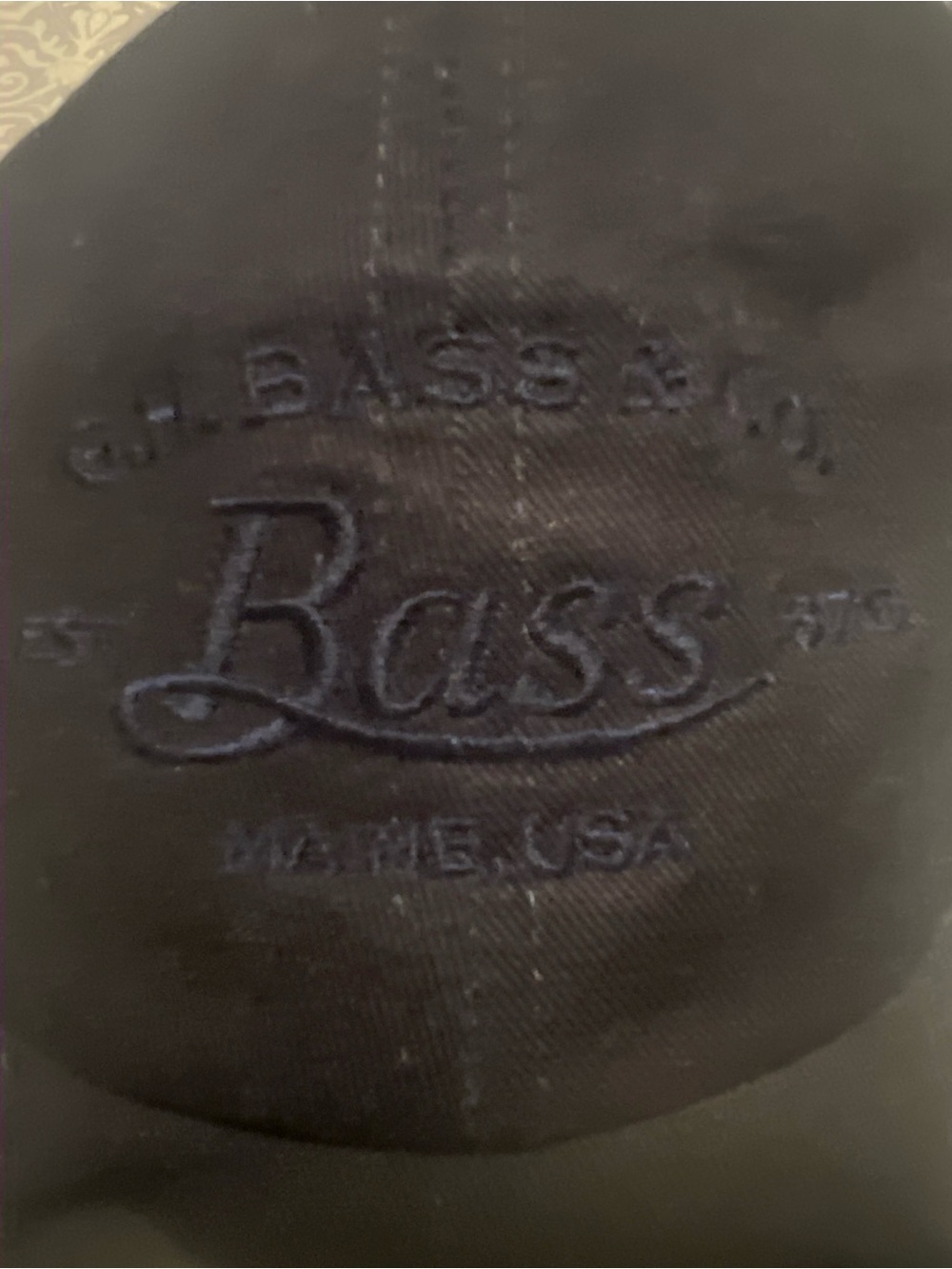 G.H. Bass & Co Maine USA Trucker Hat Navy Blue Grey Mesh US Flag Strapback Cap